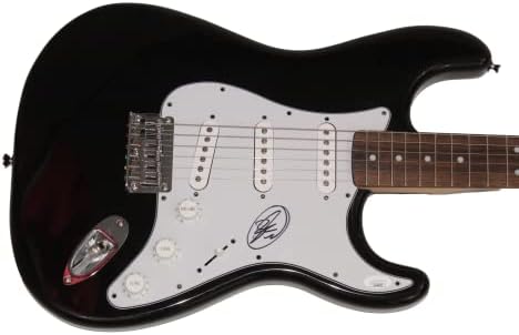 ברנדון טאז נידראואר חתם על חתימה בגודל מלא פנדר שחור סטראטוקסטר גיטרה חשמלית עם ג 'יימס ספנס ג' יי.