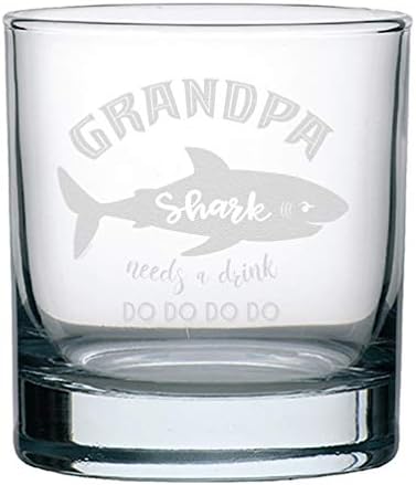 וראקו סבא כריש צריך לשתות ויסקי זכוכית מצחיק יום הולדתמתנות עבור סבא