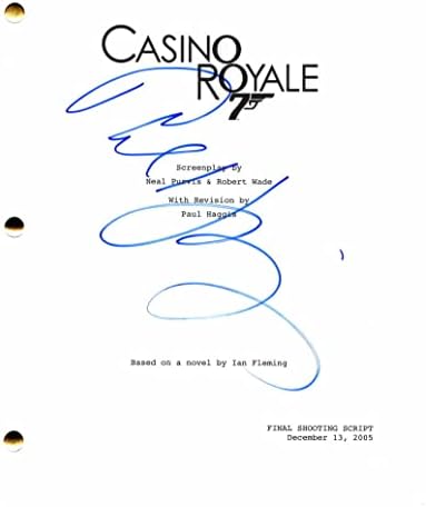 פול האגיס חתום על חתימה ג'יימס בונד 007 קזינו רויאל תסריט סרט מלא - בכיכובו של דניאל קרייג - הבמאי זוכה באוסקר,