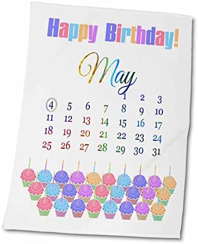 יום הולדת 3 דרוז ב -4 במאי, עוגות צבעוניות עם נרות עם להבות - מגבות