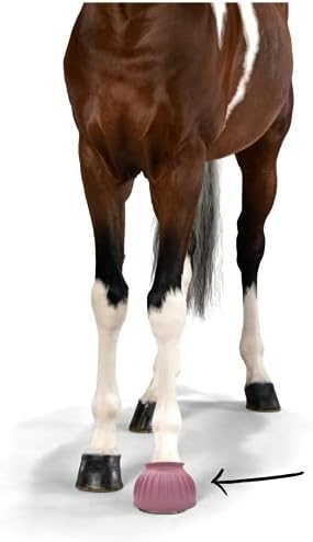 הלובר: זוג של סוס פרסת מגן אירופאי סגנון תינוק ורוד צבע.