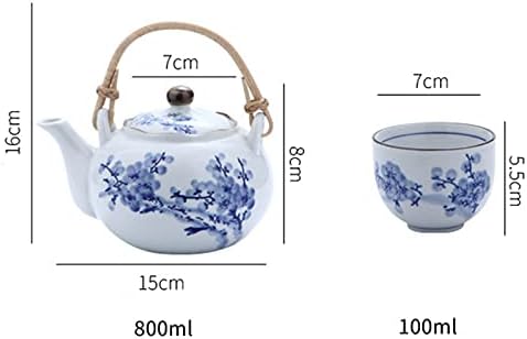 עיצוב יפני של Fanquare, סט תה חרסינה כחול לבן, דפוס פריחת שזיף, קומקום קרמי עם ידית ראטן ו -4 כוסות