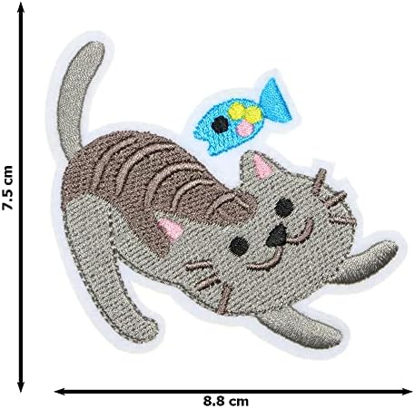 Jpt - חתול מנגן דגים רקום אפליקציה ברזל/תפור על טלאים תג טלאי לוגו חמוד על חולצת האפוד כובע ג'ין
