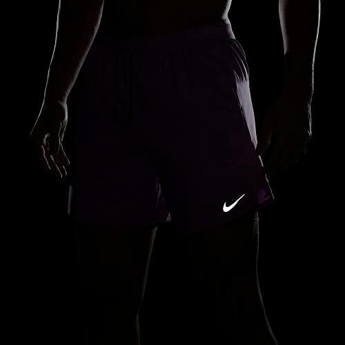 Nike's Dri-Fit 2-in-1 Stride Stallic Shorts בסגנון CJ5471